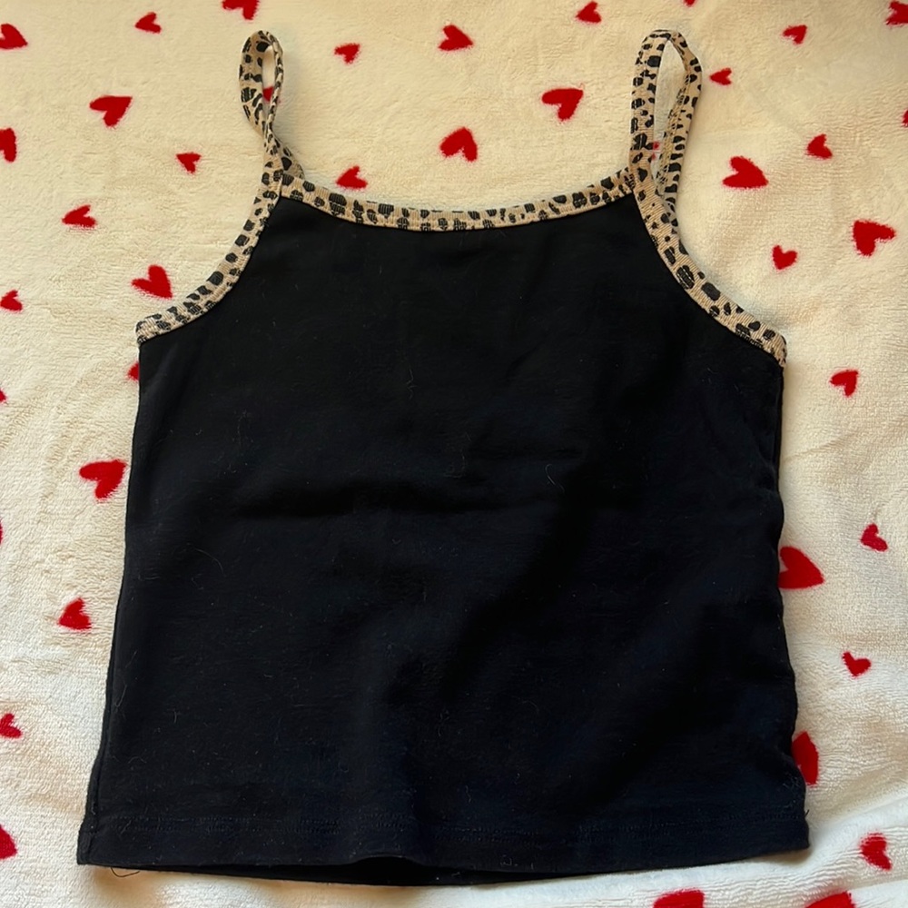 rare brandy melville cheetah print lined black tank
